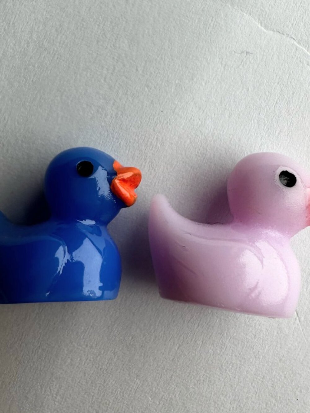Miniature Glass Duck Figurines Set of 2 Blue and Pink Tiny Collectibles Decor - Picture 4 of 5